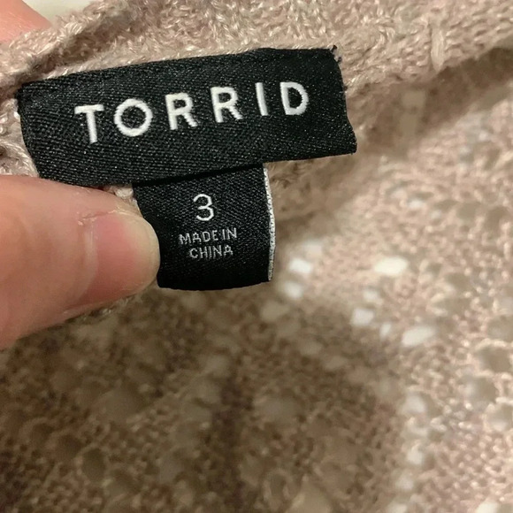 Women’s Torrid Pointelle Drape Front Cardigan Size 3 Beigetan EUC - Picture 5 of 8